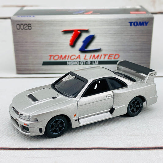 Tomica Limited 0028 Nismo GTR LM
