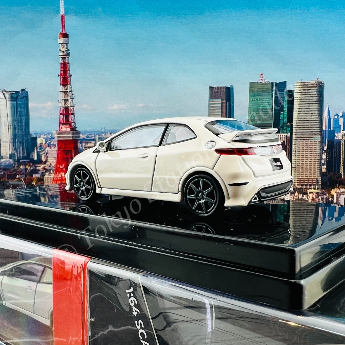 PARA64 1/64 Honda Civic FN2 Type R Championship White LHD PA-55392