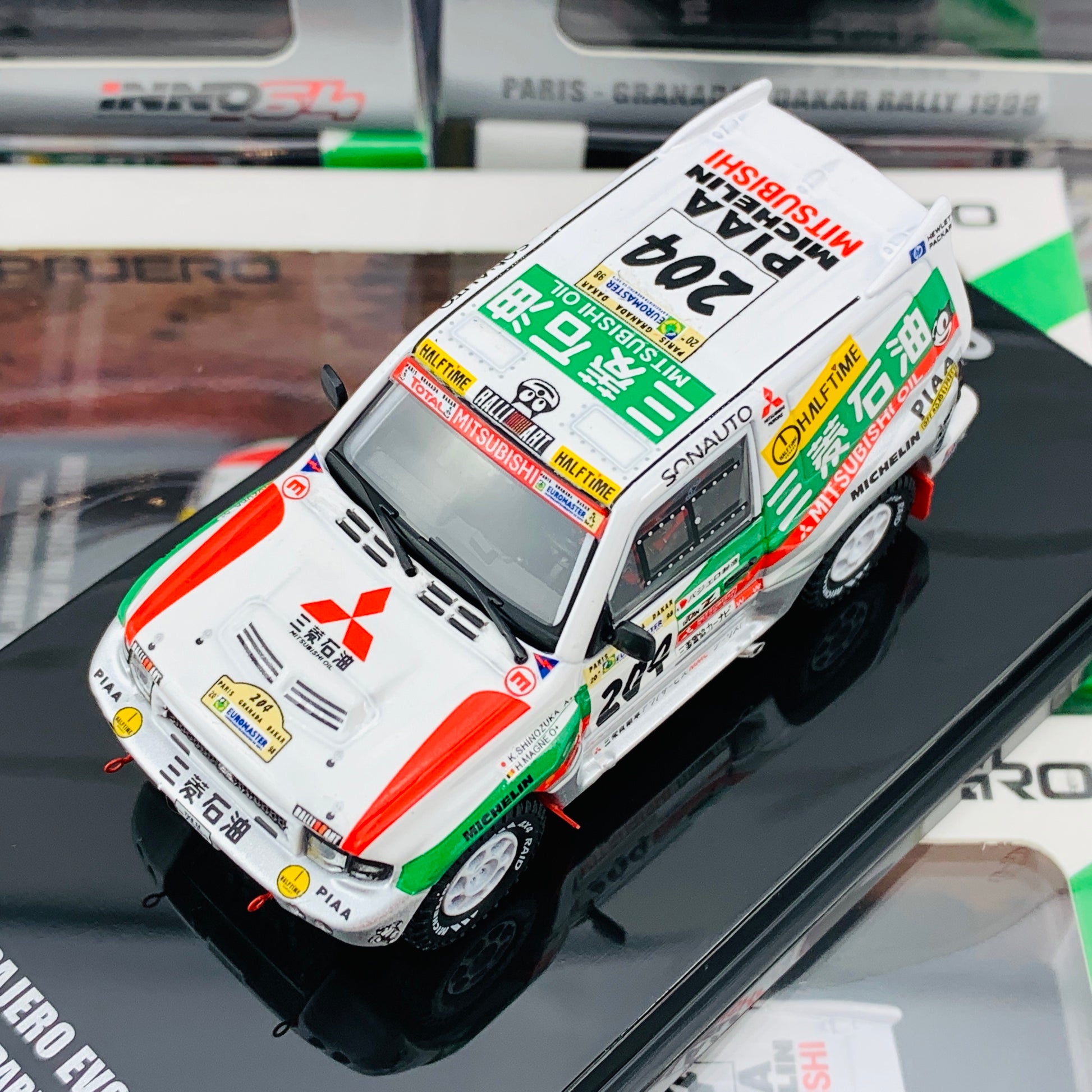 INNO64 1/64 MITSUBISHI PAJERO EVOLUTION #204 "MITSUBISHI OIL" Paris - Dakar 1998  IN64-EVOP-MO98