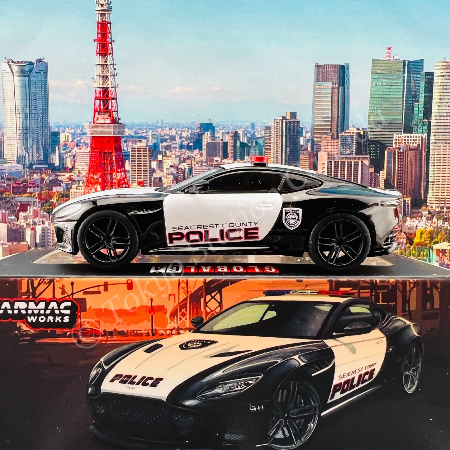 TARMAC WORKS GLOBAL64 1/64 Aston Martin DBS Superleggera Police Car T64G-004-PC