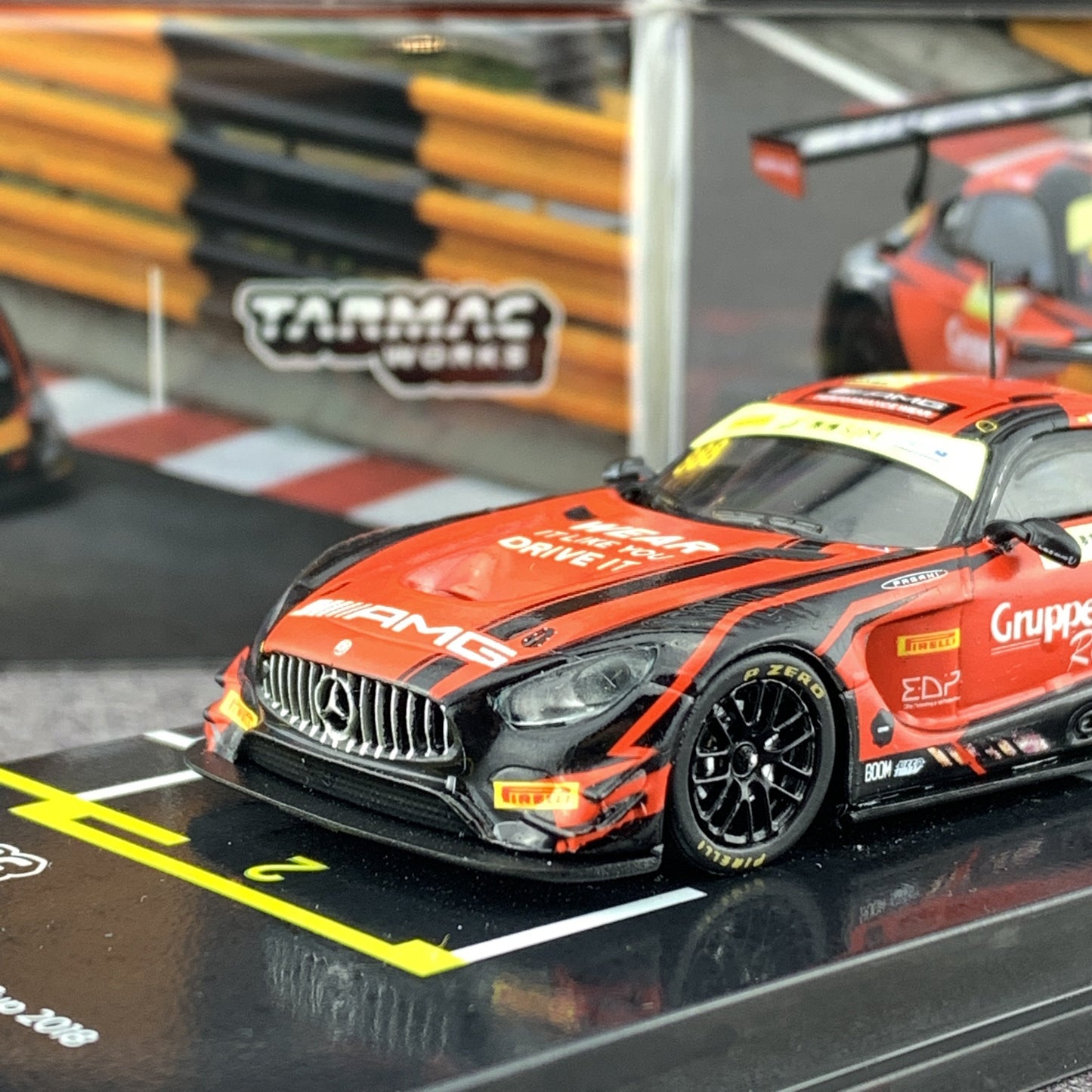 Tarmac Works 1/64 Mercedes-AMG GT3 Macau GT Cup - FIA GT World Cup 2018  2nd Place - Maro Engel T64-008-18MGP888