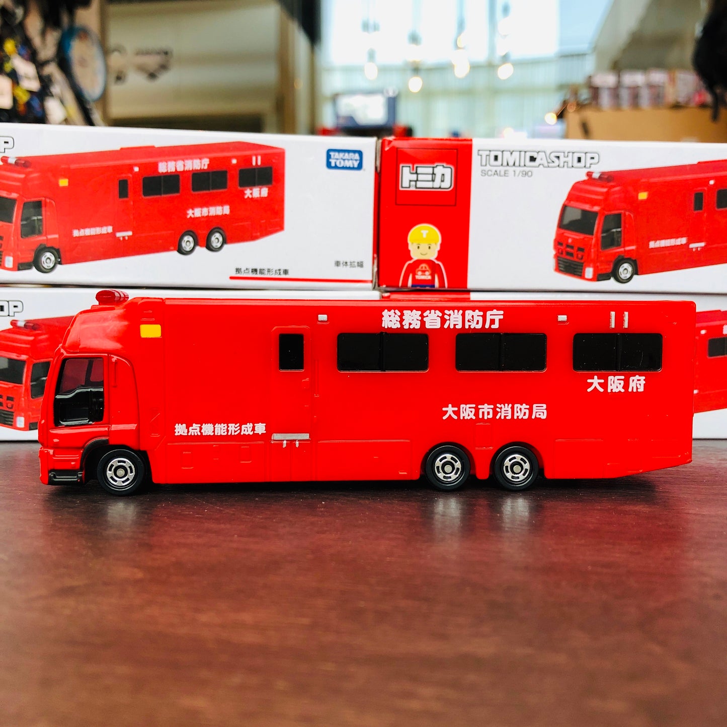 Tomica Shop Original Model Isuzu Giga Base Funcional Formable Truck Osaka Fire Department