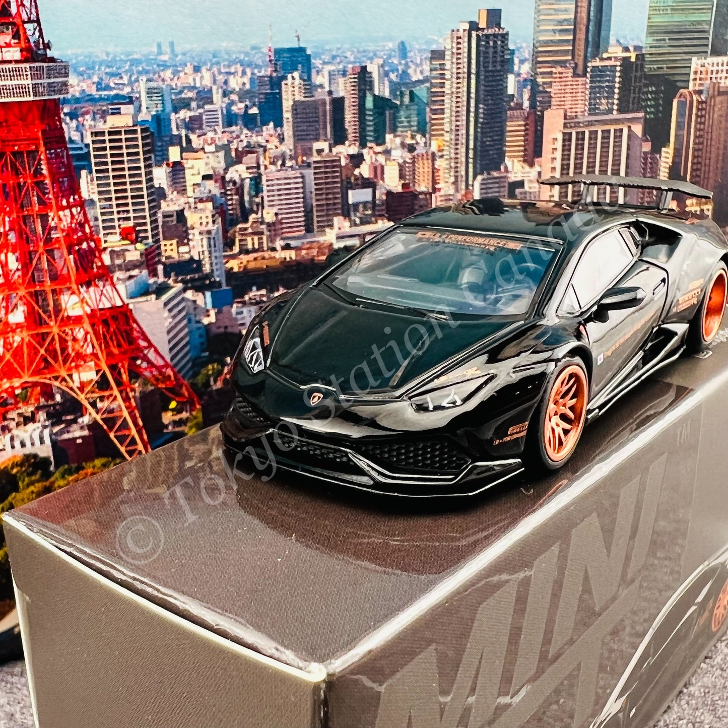 MINI GT 1/64 LB WORKS Lamborghini Huracán Ver. 1 Black LHD MGT00234-L