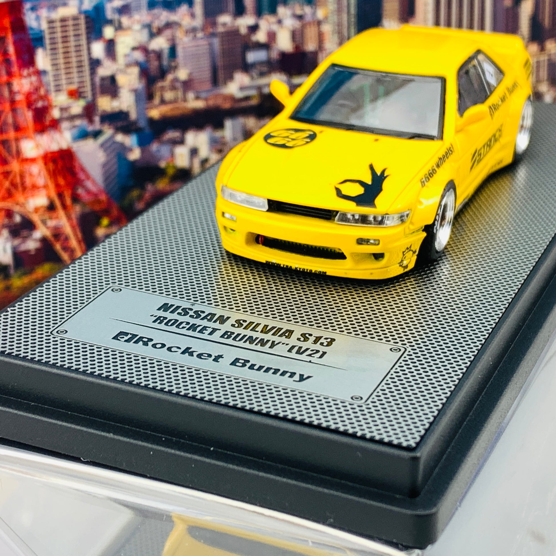 INNO64 1/64 NISSAN SILVIA S13 ROCKET BUNNY V2 Yellow IN64-S13V2-YL