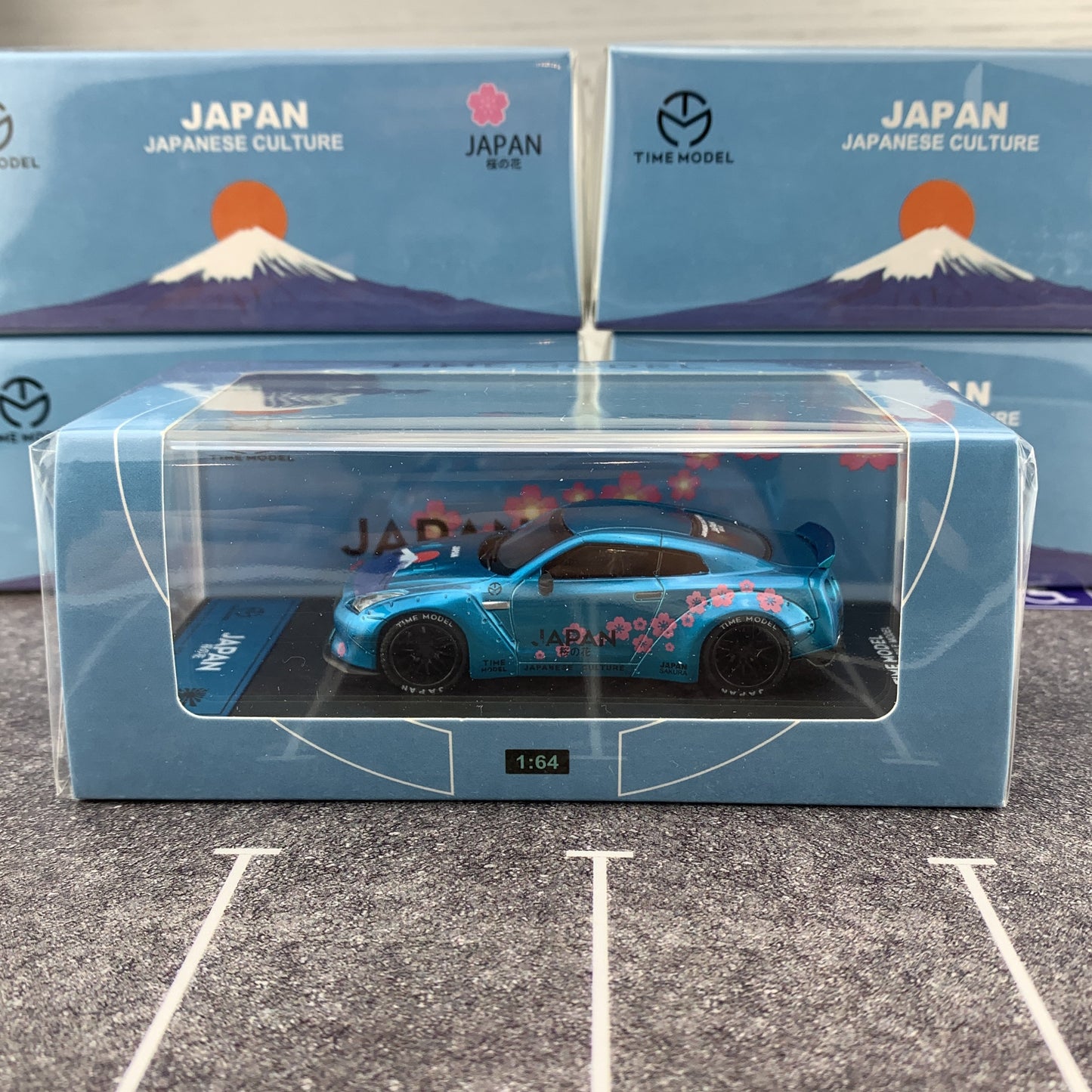 TIME MODEL 1/64 Japanese Culture Sukura GTR R35 with Ducktail Wing