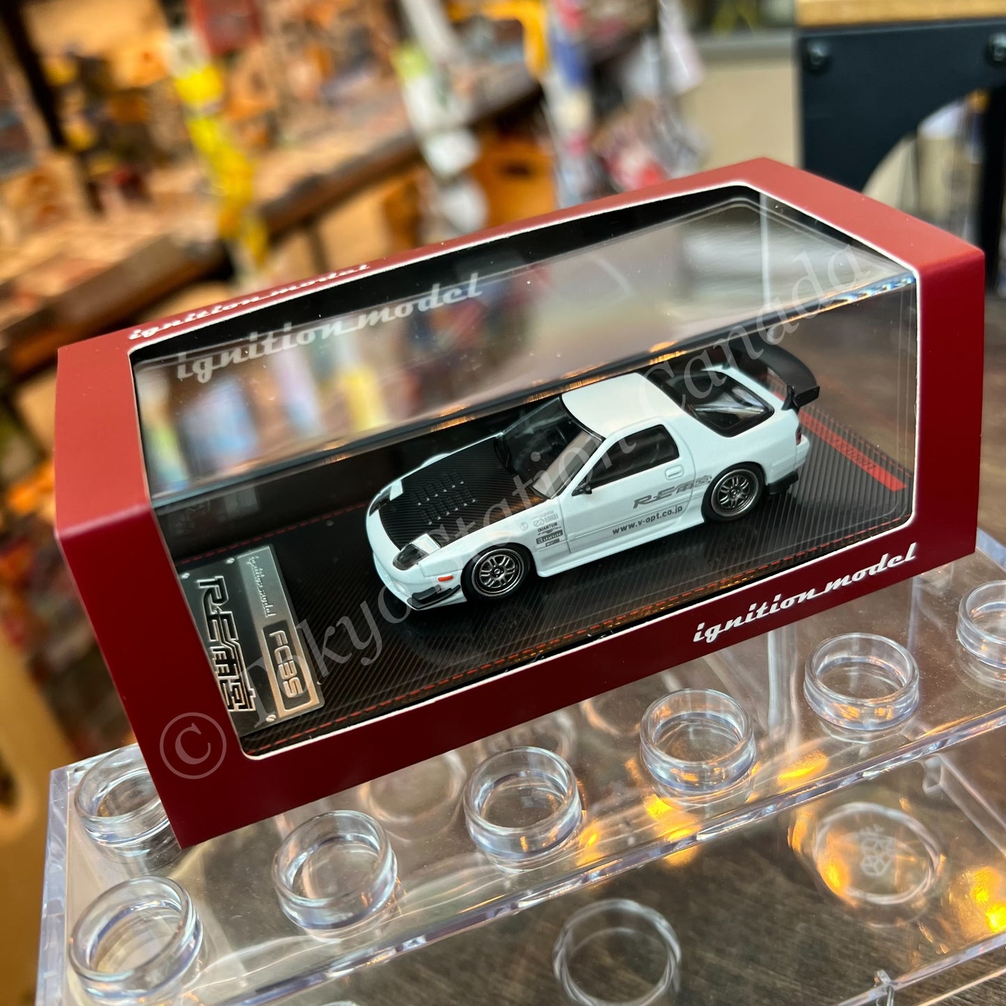 Ignition Model 1/64 Mazda RX-7 (FC3S) RE Amemiya  Matte Pearl White IG2493
