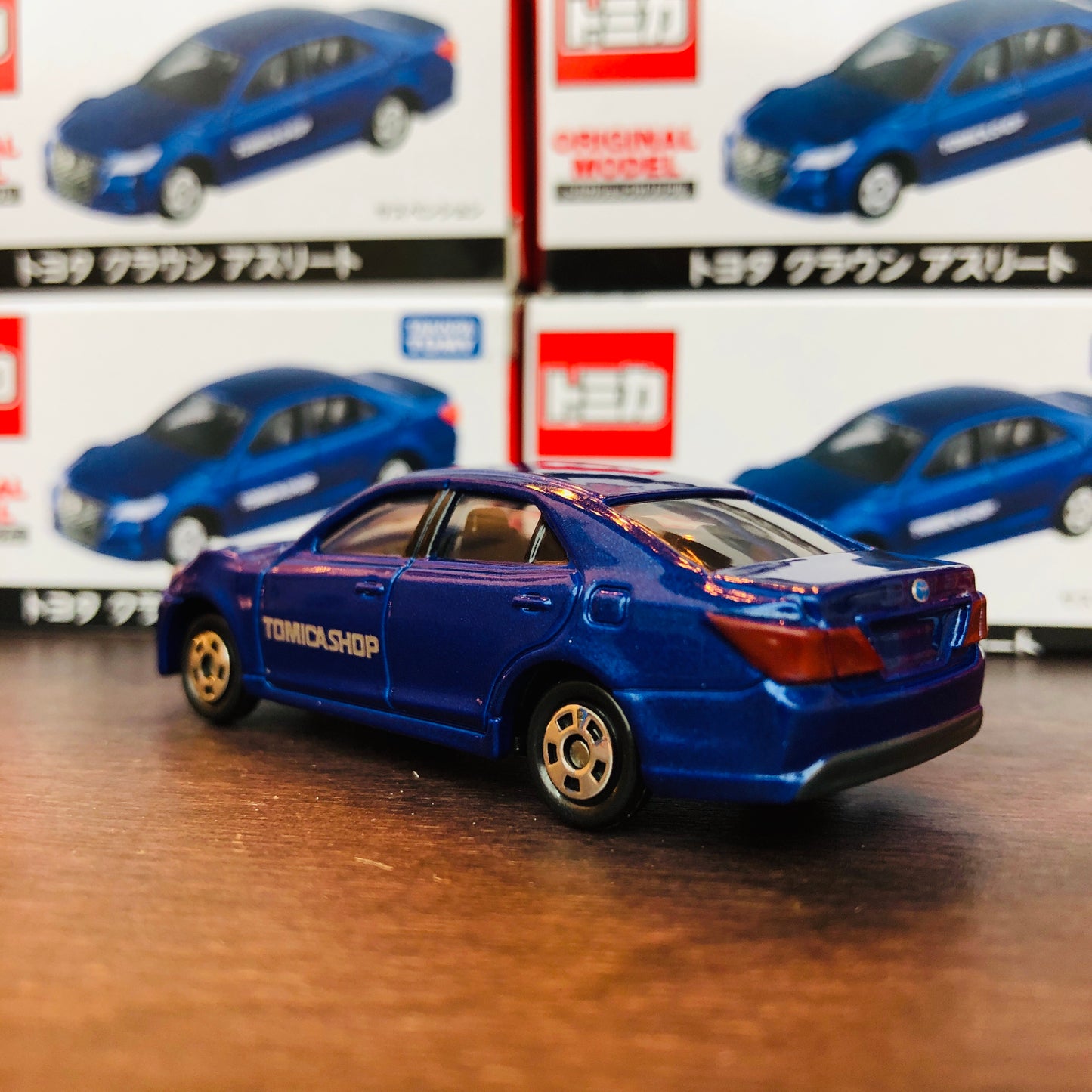 Tomica Shop Original Model Toyota Crown