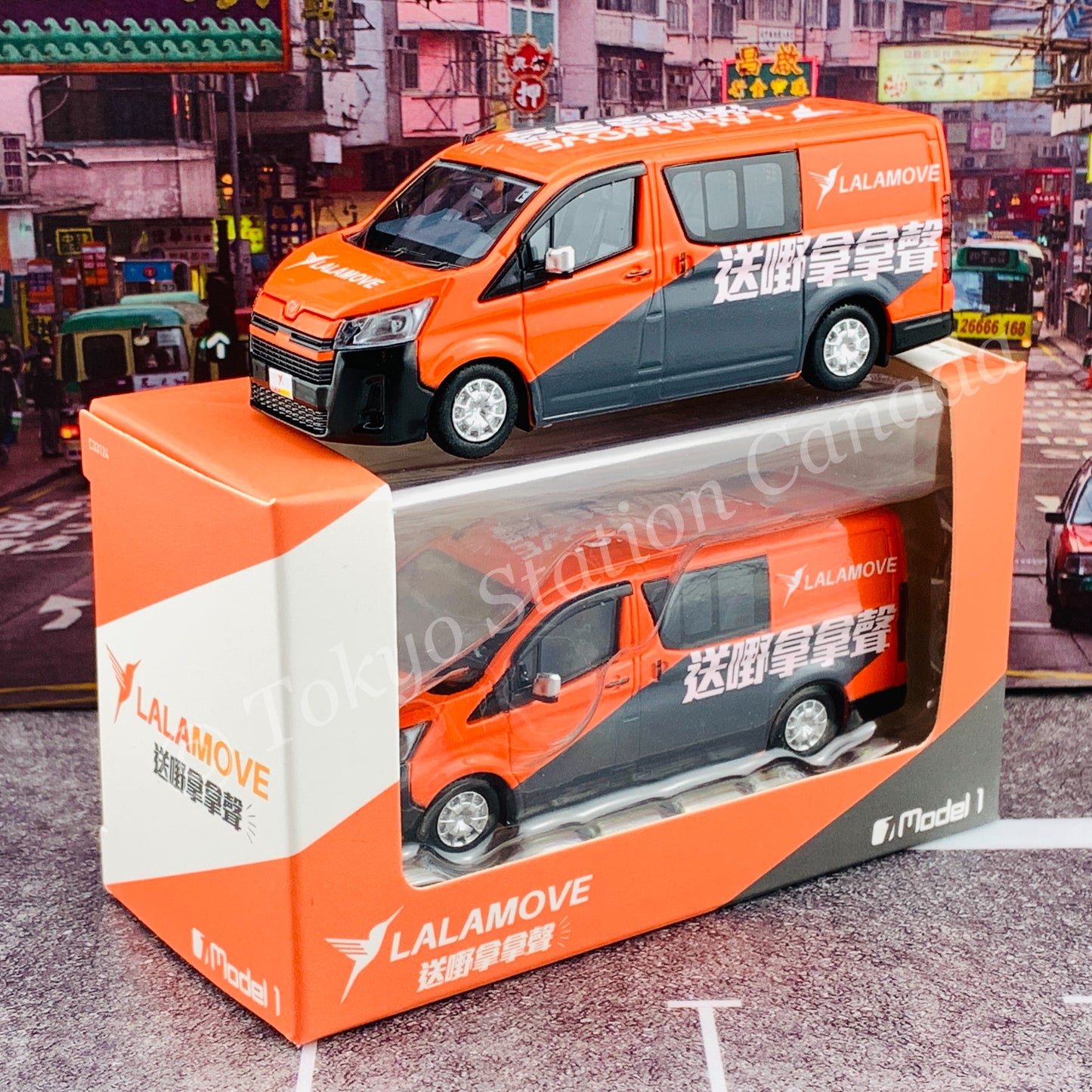 Model 1 1/64 Toyota Hiace 300 LALAMOVE 送嘢拿拿聲 C33124