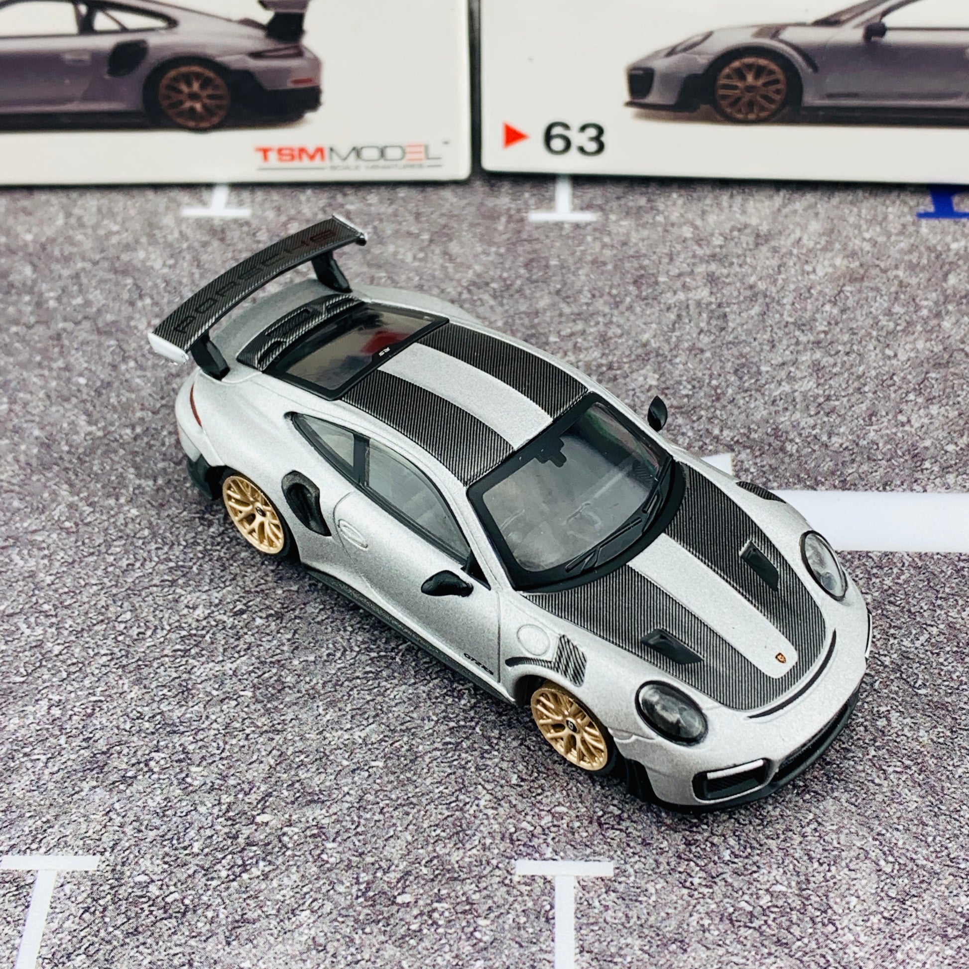 MINI GT 1/64 Porsche 911 Turbo GT2 RS GT Weissach Package Silver Metallic RHD MGT00063-R