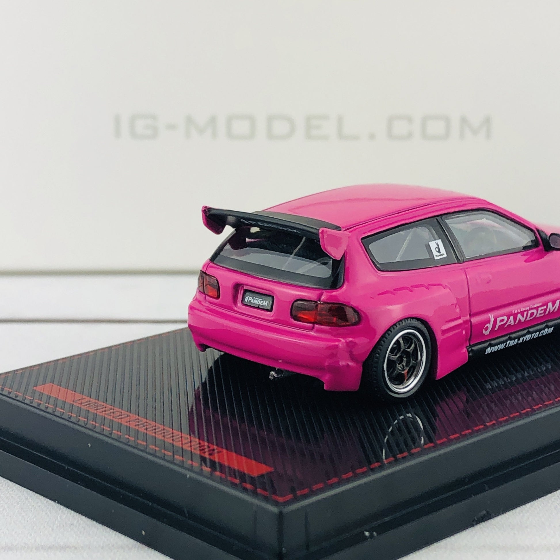 Ignition Model 1/64 Pandem Civic (EG6) Pink 1839