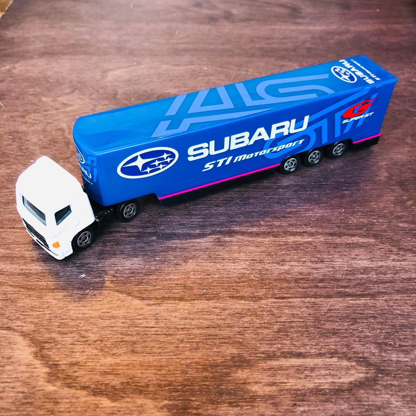 TOMICA x TOYSRUS Japan Subaru STI Motorsport Transporter