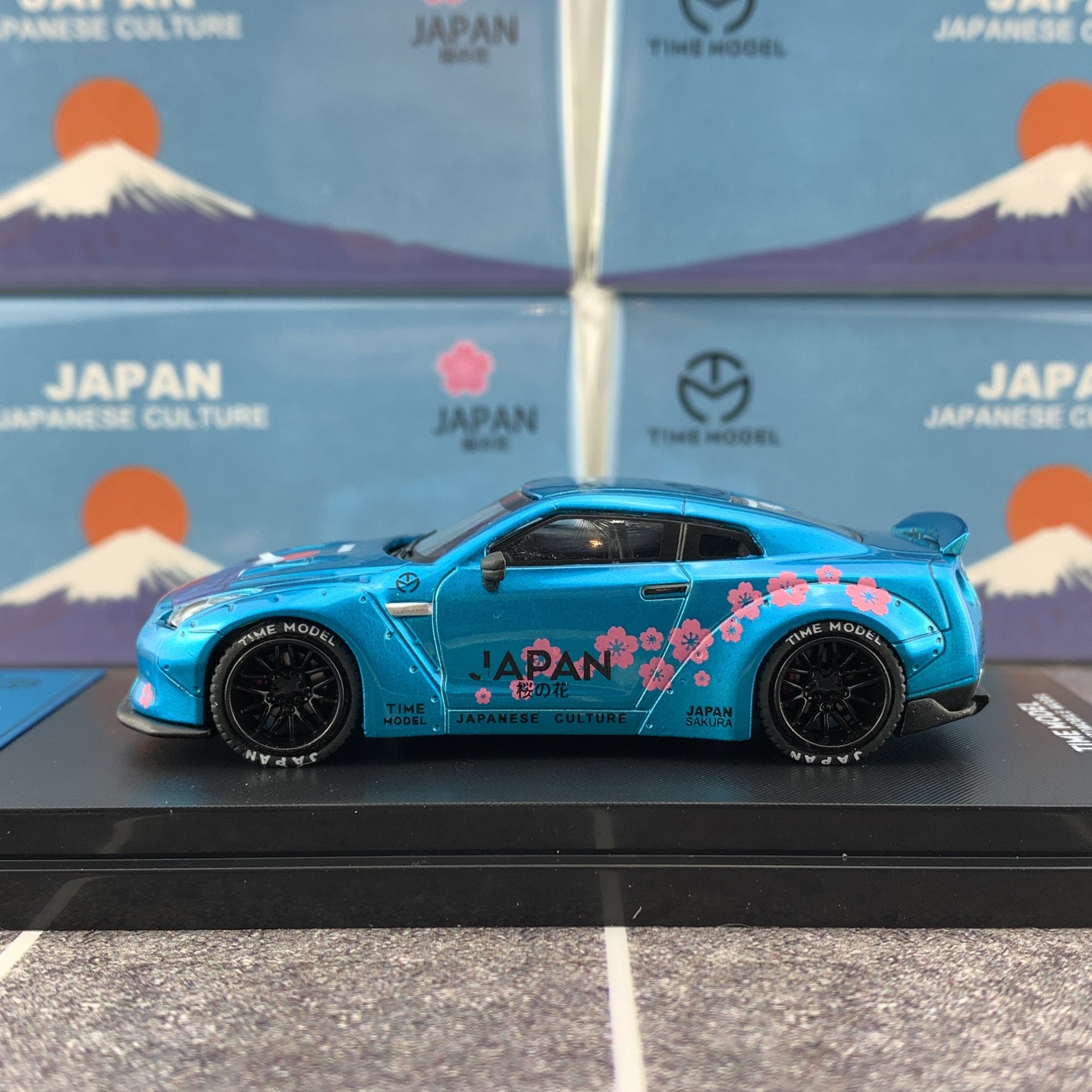 TIME MODEL 1/64 Japanese Culture Sukura GTR R35 with Ducktail Wing