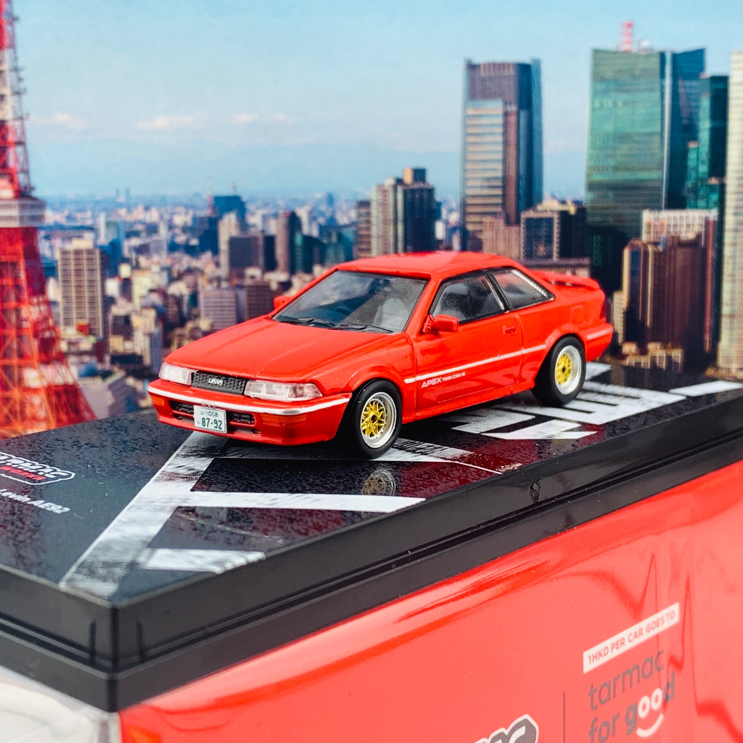 Tarmac Works 1/64 Road Collection Toyota Corolla Levin AE92 RED T64R-036-RED