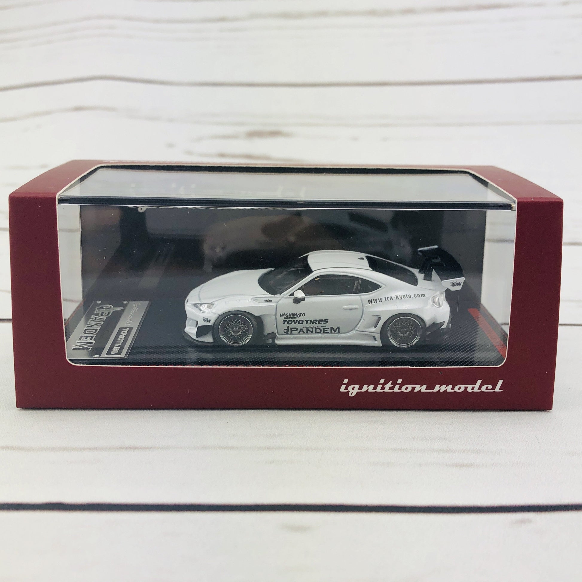 Ignition Model Pandem Toyota 86 V3 White Metallic 1750