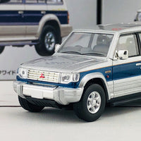 Tomica Limited Vintage Neo Mitsubishi Pajero Super Exceed Z (Silver/Blue) LV-N189b