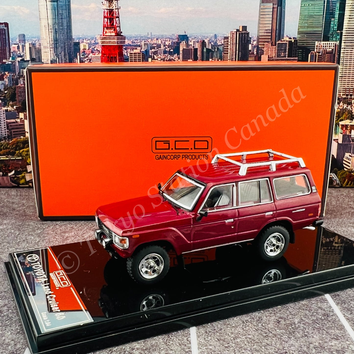 GCD 1/64 Toyota Land Cruiser LC60 Modified Version LHD RED KS029-89