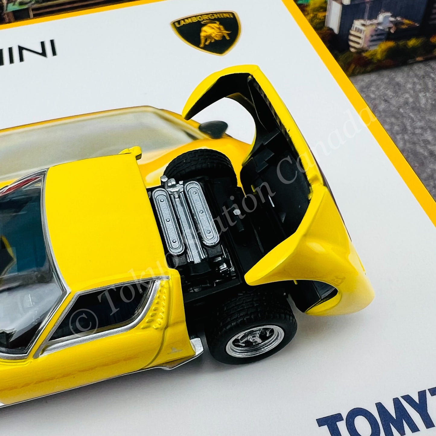TOMYTEC Tomica Limited Vintage 1/64 LV Lamborghini Miura SV (Yellow)