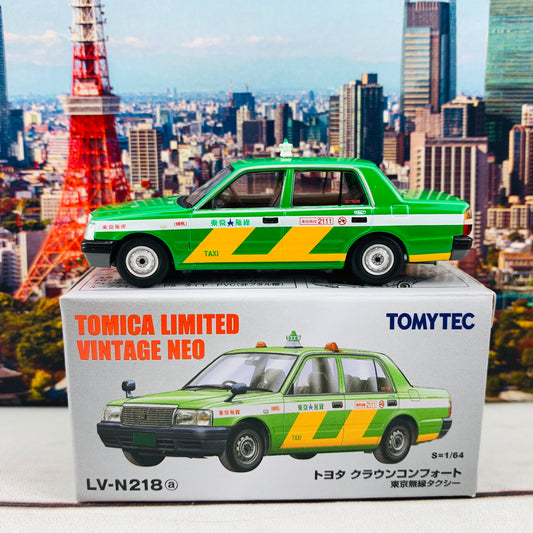 Tomytec Tomica Limited Vintage Neo 1/64 Toyota Crown Comfort Tokyo Radio Taxi (Green) 東京無線タクシー LV-N218a