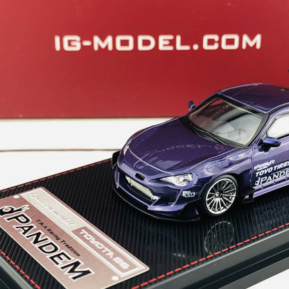 Ignition Model 1/64 Pandem Toyota 86 V3 Purple Metallic 1755