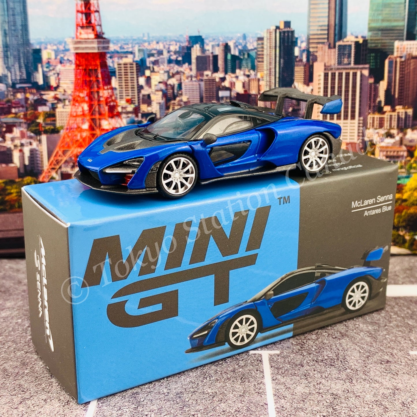 MINI GT 1/64 McLaren Senna  Antares Blue RHD MGT00232-R