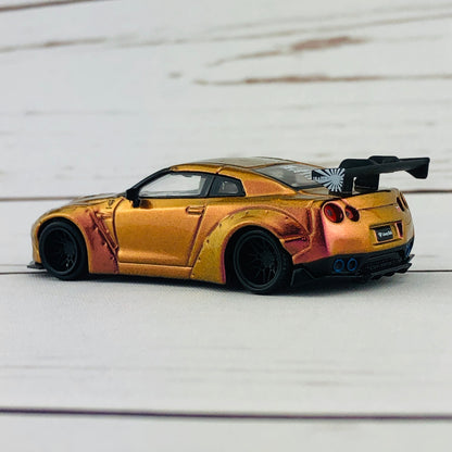 MINI GT LIBERTYWALK LB★WORKS Nissan GTR (R35) Magic Bronze RHD MGT00033-R