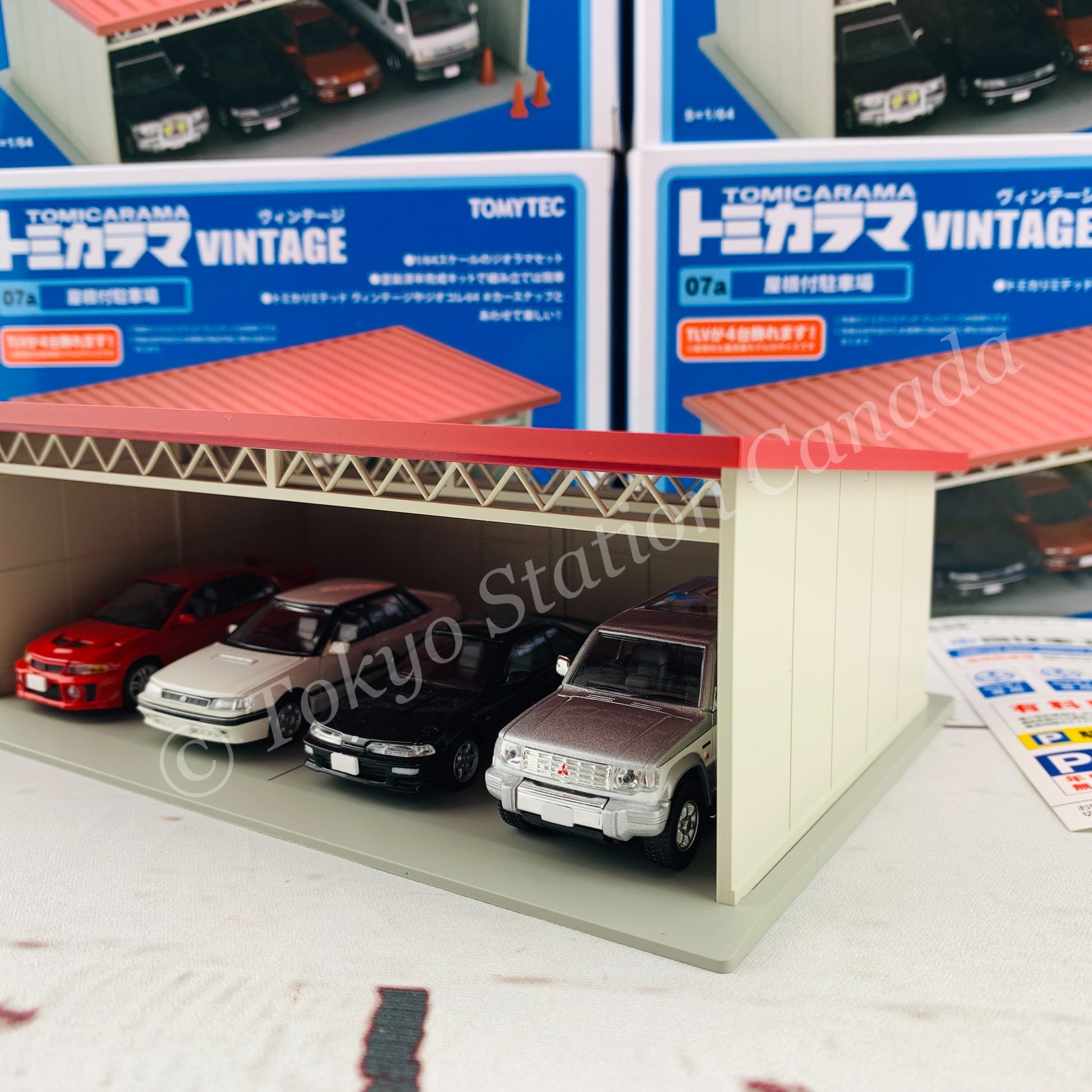 TOMYTEC TOMICARA VINTAGE 07a Parking with Roof