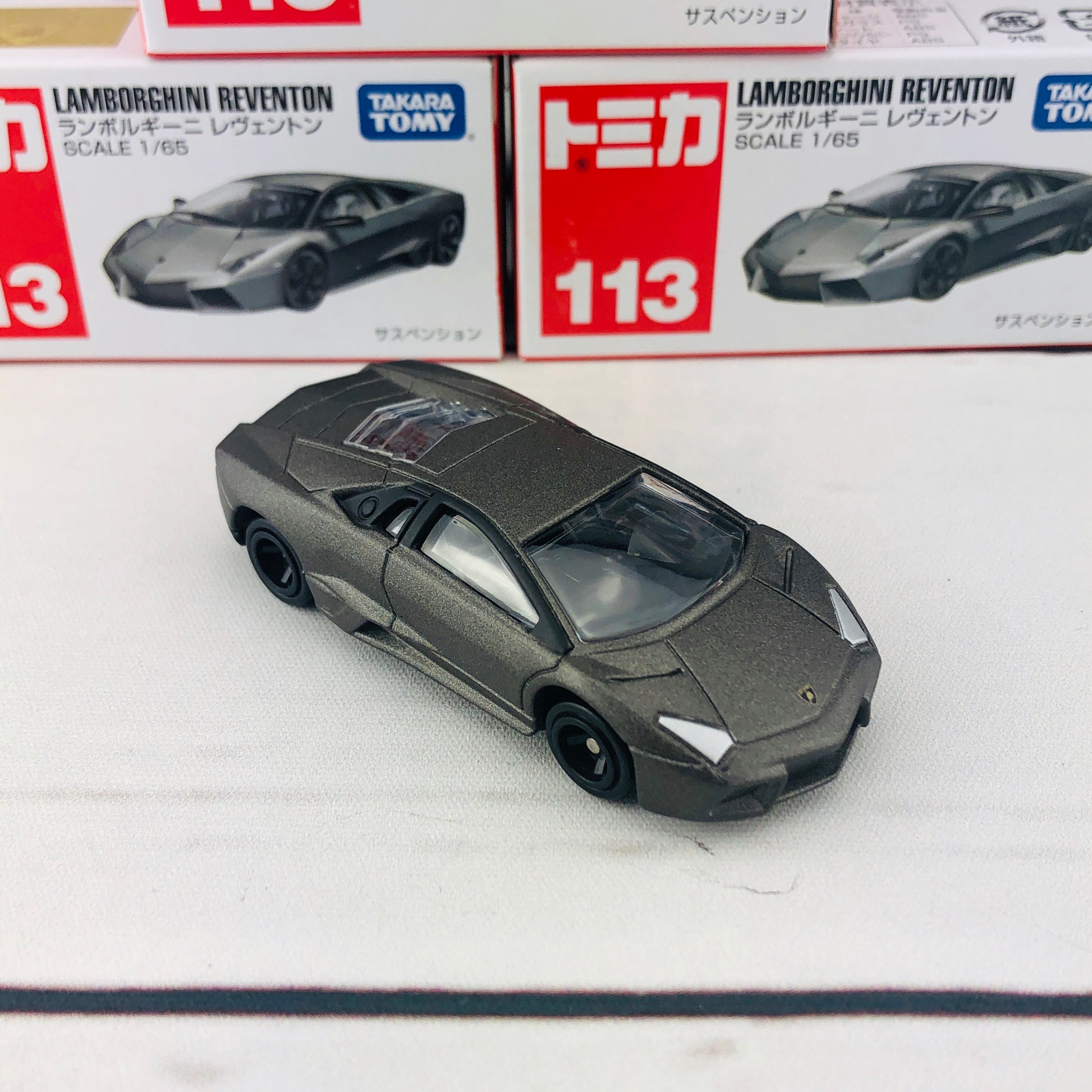 TOMICA 113 Lamborghini Reventon