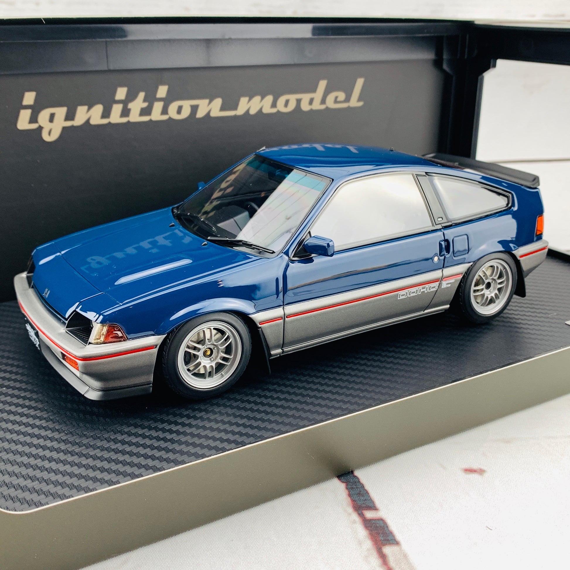 Ignition Model 1/18 Honda BALLADE SPORTS CRX Si (E-AS) Blue/Silver IG1628