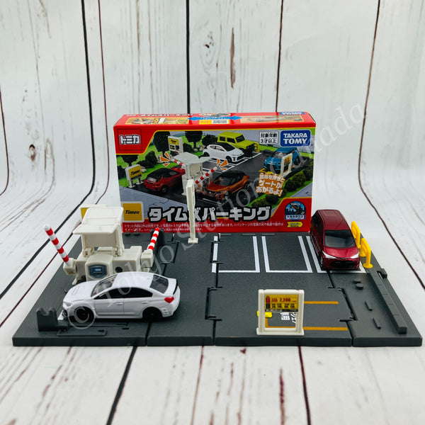 TOMICA WORLD Tomica Town Times Parking