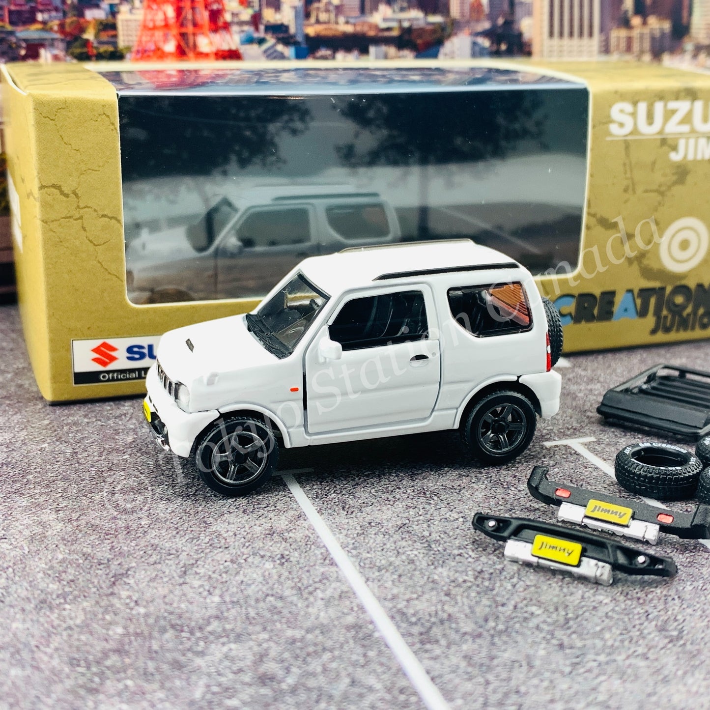 BM CREATIONS JUNIOR 1/64 Suzuki Jimny JB23 WHITE RHD (With Offroad Package) 64B0069