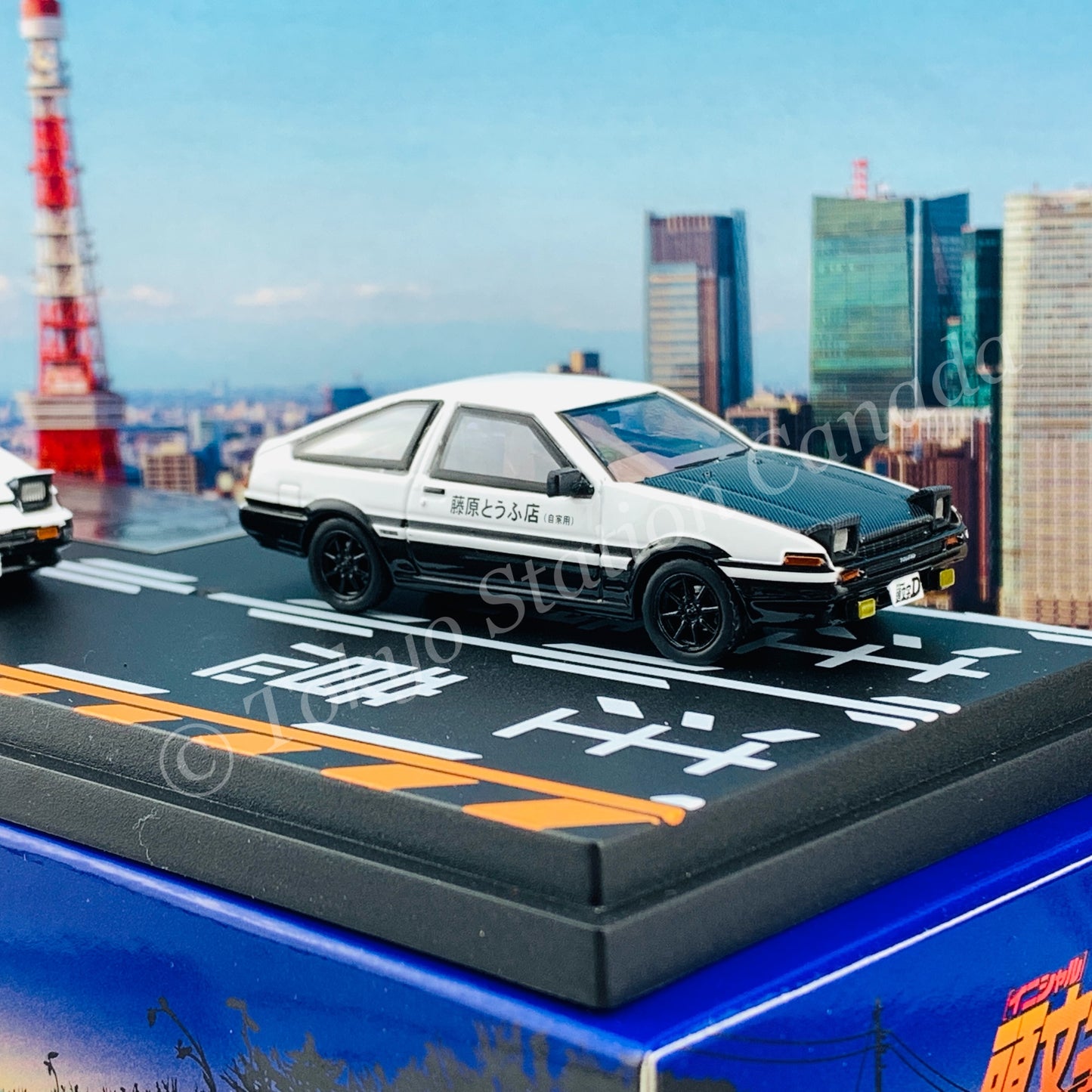 MODELER'S 1/64 Initial D Set Vol.1 Takumi Fujiwara Trueno (AE86) & Shinji Inui Trueno 2 Door (AE86) MD64201