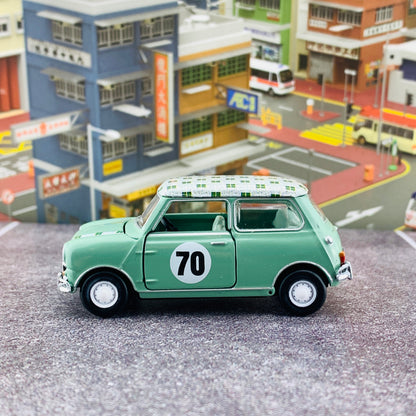 Tiny 微影 香港經典六十年系列 Mini Cooper Mk1 Hong Kong 1970s RHD 香港七十年代綠格仔 ATC64751