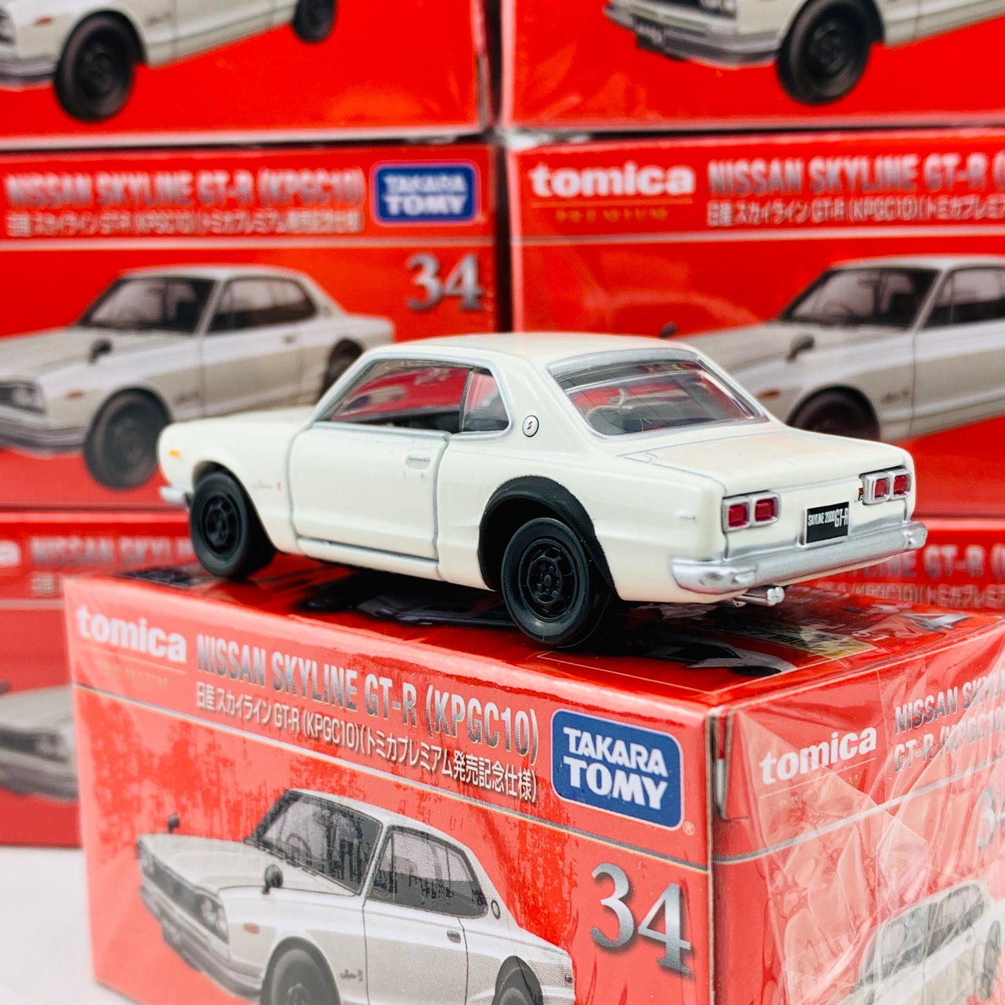 TOMICA PREMIUM 34 NISSAN SKYLINE GTR KPGC10 (ANNIVERSARY OF TOMICA PREMIUM RELEASE VER.)