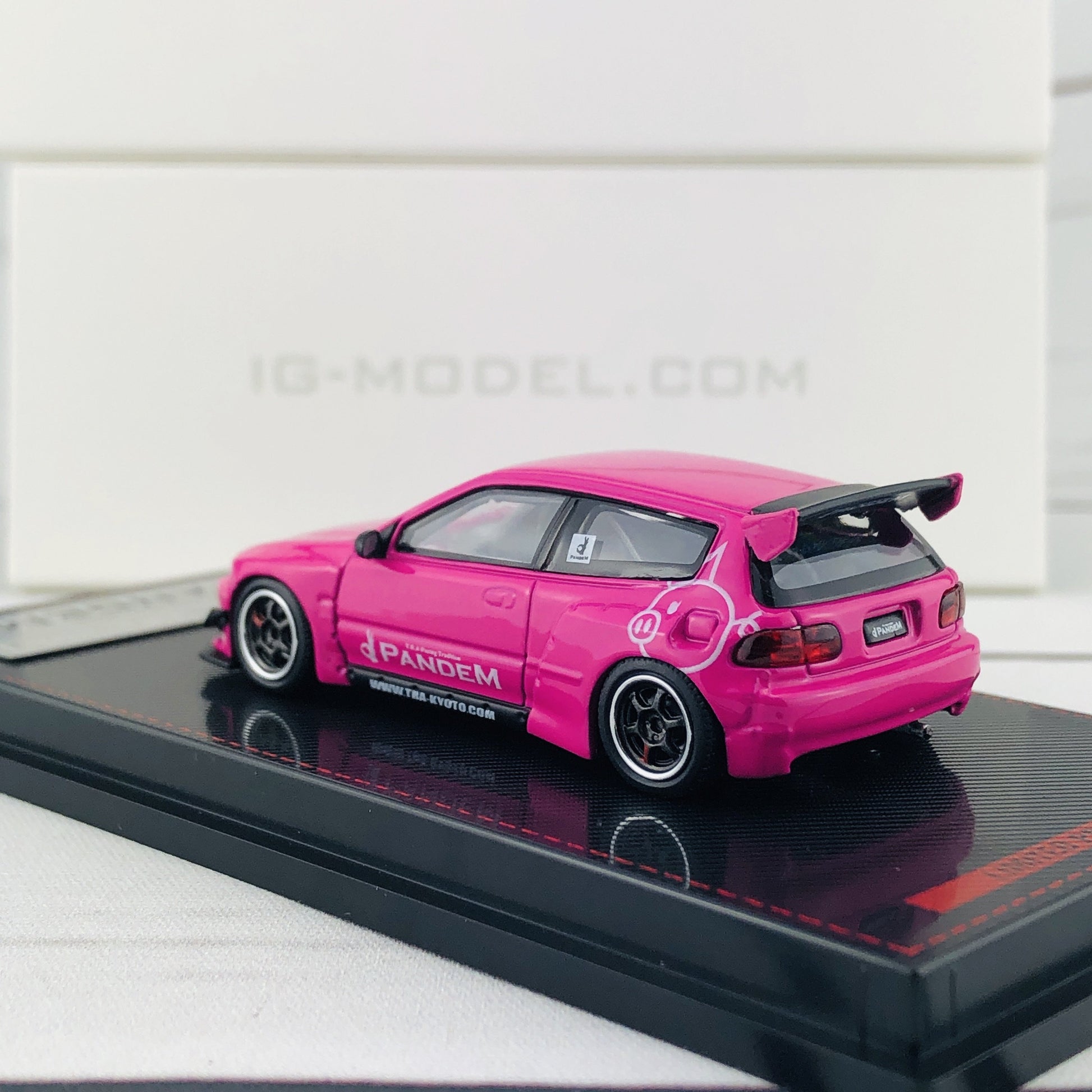 Ignition Model 1/64 Pandem Civic (EG6) Pink 1839