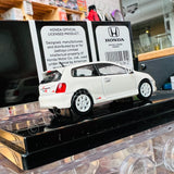 PARA64 1/64 2001 Honda Civic Type-R EP3 Championship White LHD PA-55341