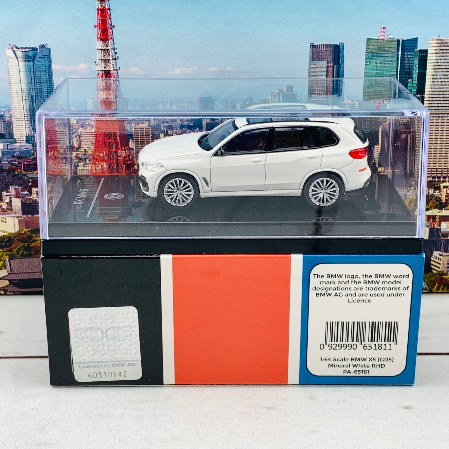 PARA64 1/64 BMW X5 (G05) Mineral White RHD PA-65181
