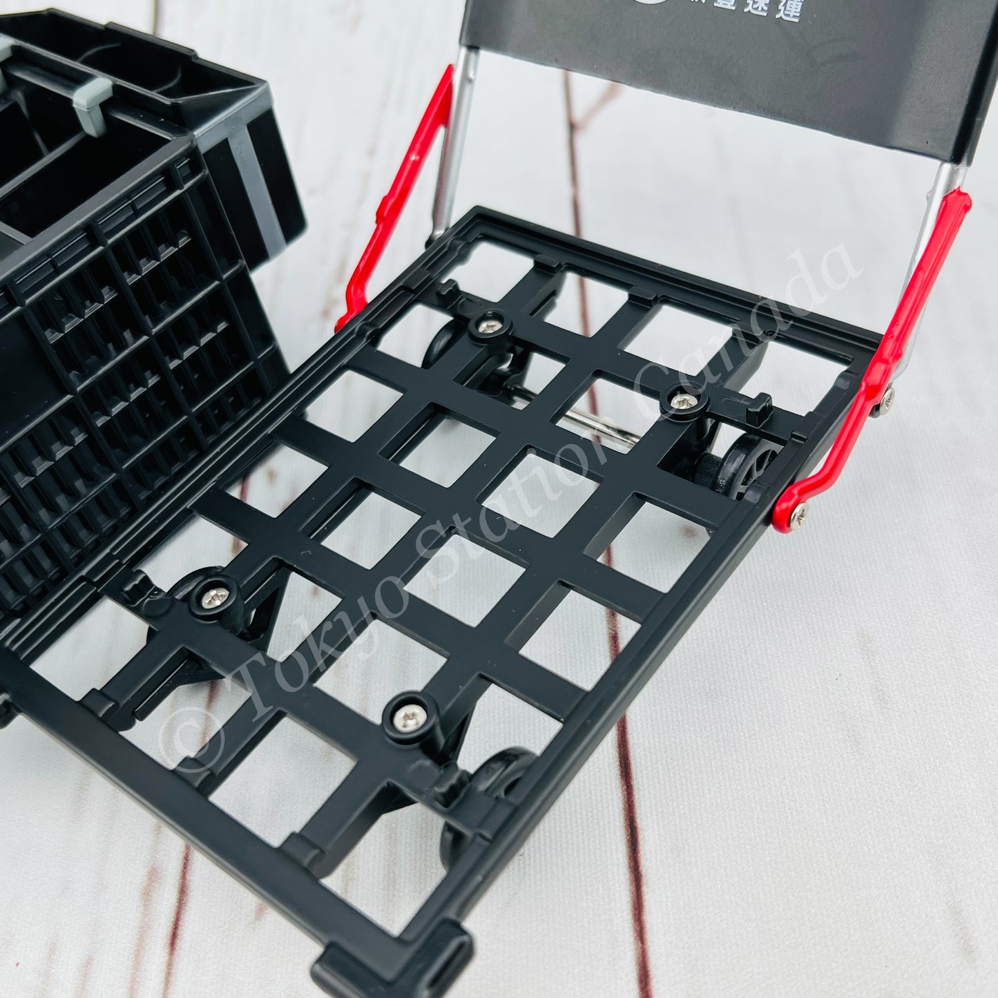 TINY 微影 Scale 1/9 SF Express Trolley Pen Holder SFTE001