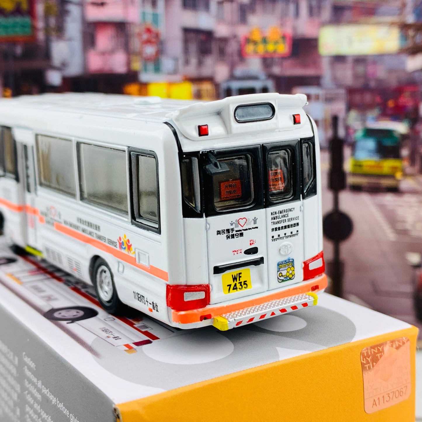 Tiny 微影 13 Toyota Coaster NEATS 豐田 Coaster 非緊急救護車 ATC64787