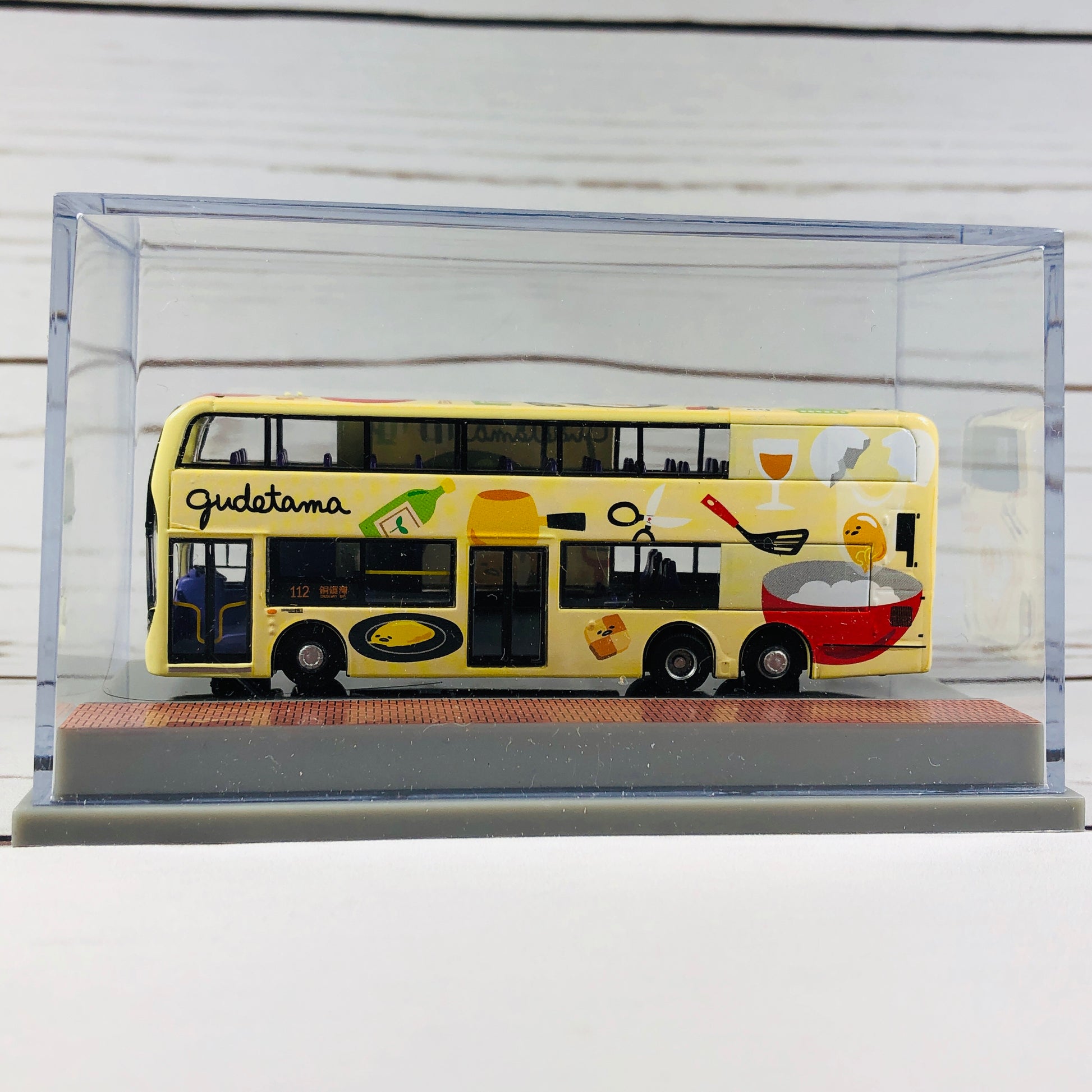 80M Diecast Gudetama Bus CR120002