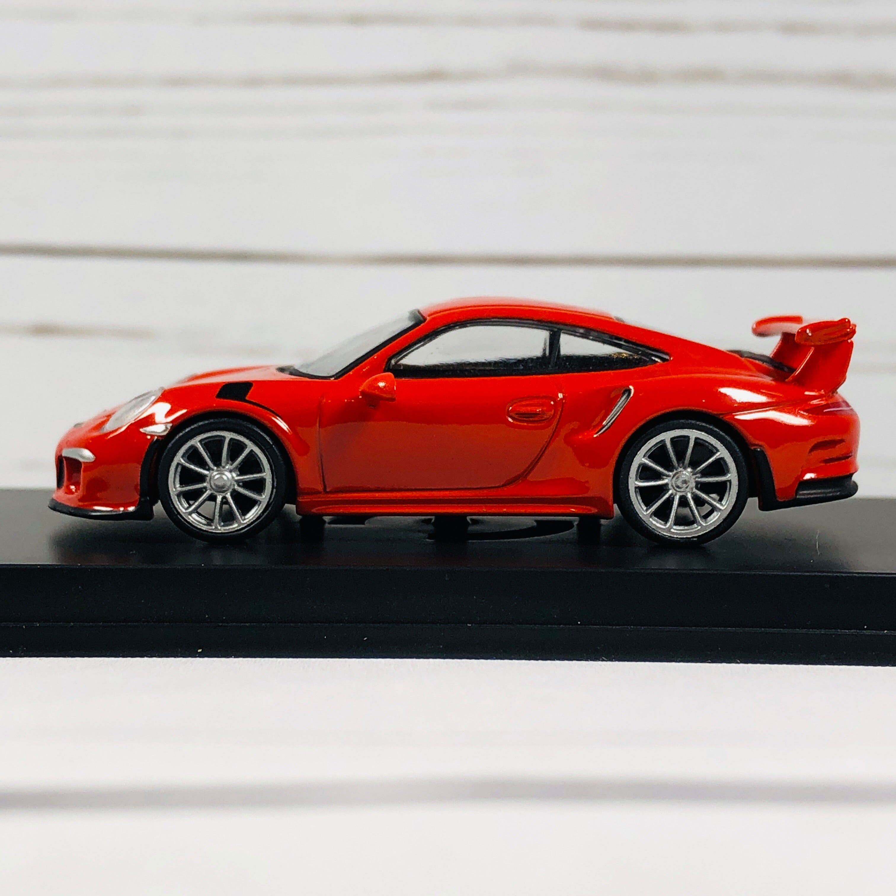 Sparky 1/64 Porsche 911 GT3 RS 2016 Lava Orange Y071 – Tokyo Station
