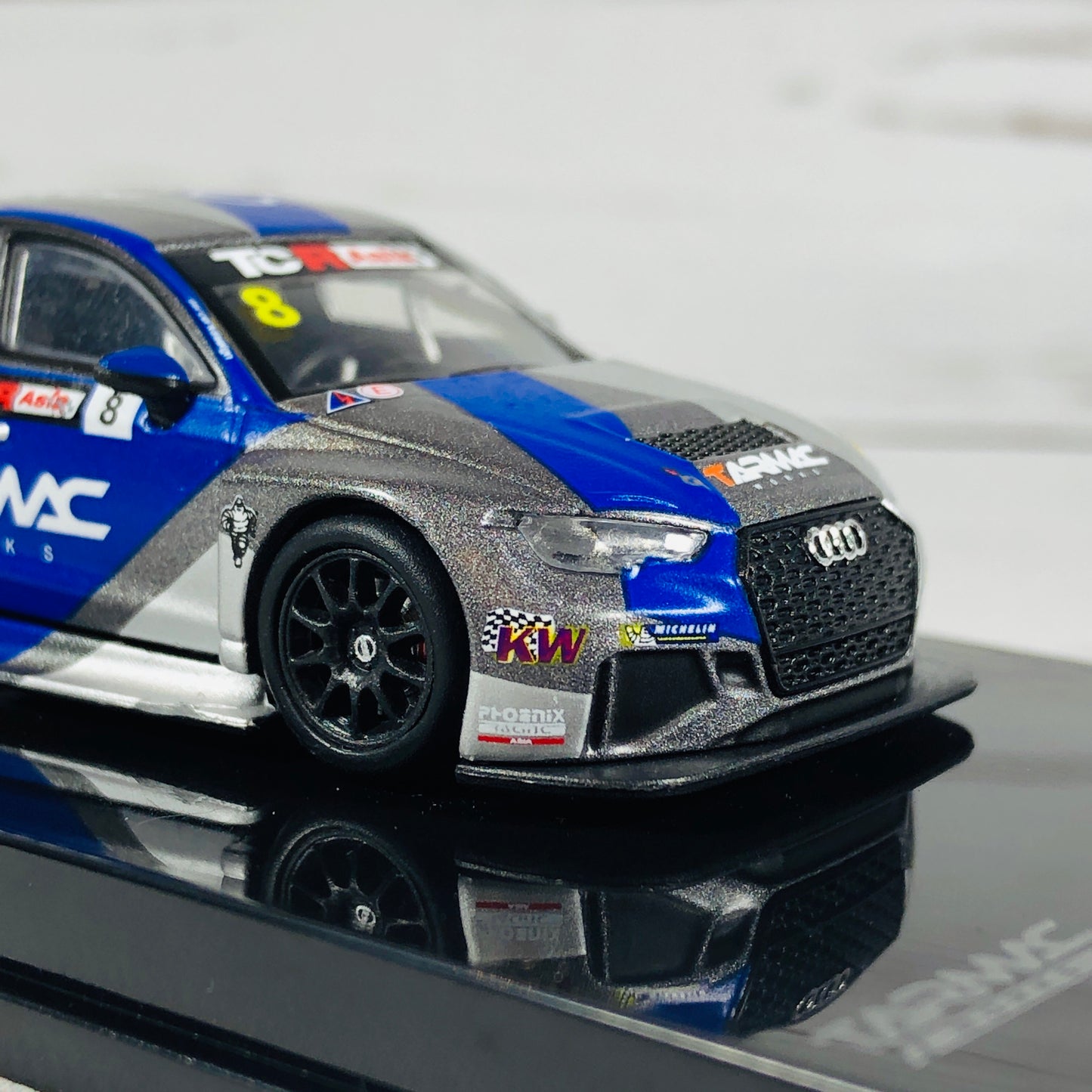 Tarmac Works 1/64 Audi RS3 LMS TCR Asia 2017 - Tarmac Works / Phoenix Racing Asia - SK Tong T64-013-17TCR8