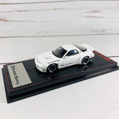 Ignition Model 1/64 Rocket Bunny RX7 (FD3S) White 1411