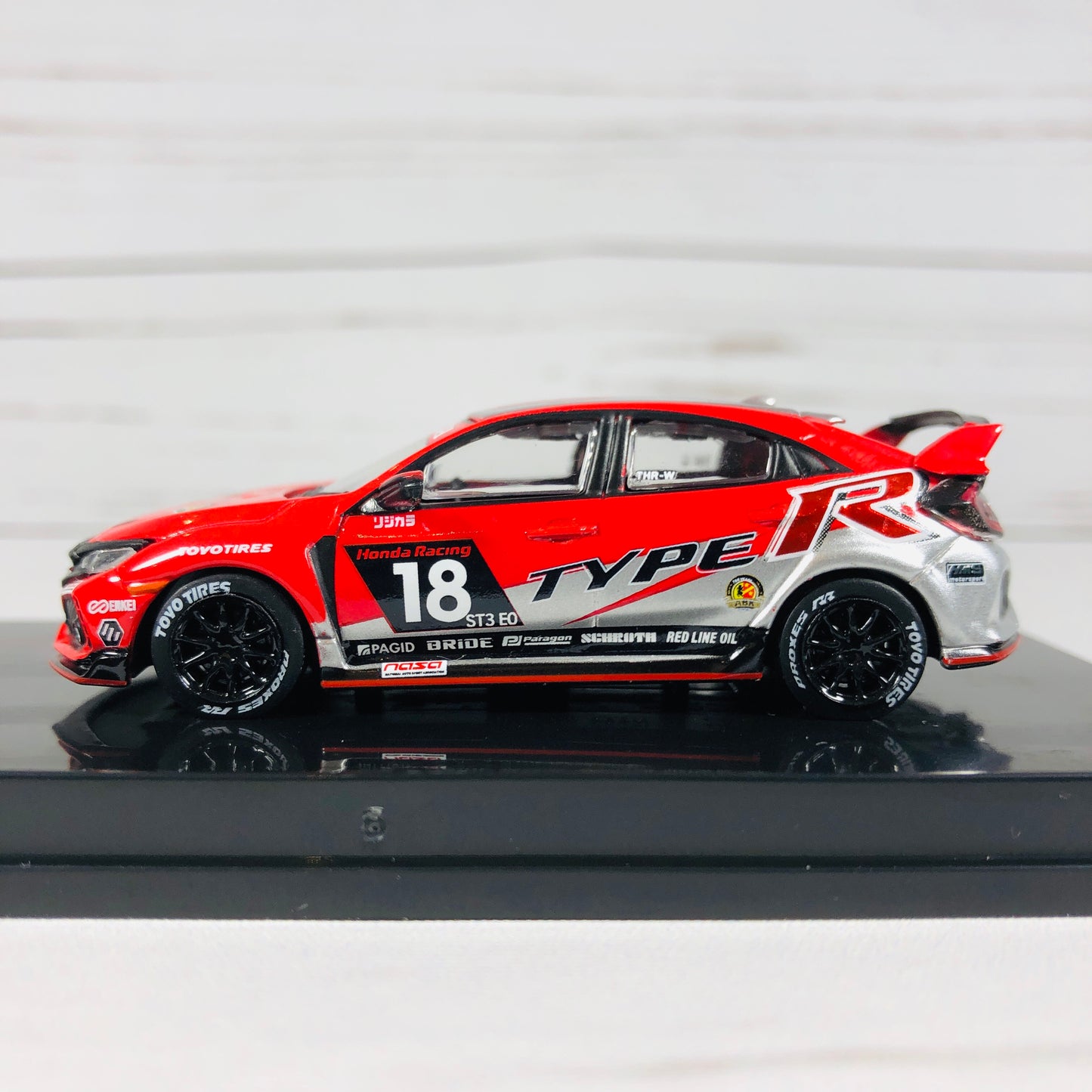 Tarmac Works 1/64 Honda Civic Type R FK8 NASA 25 Hours of Thunderhill #18
