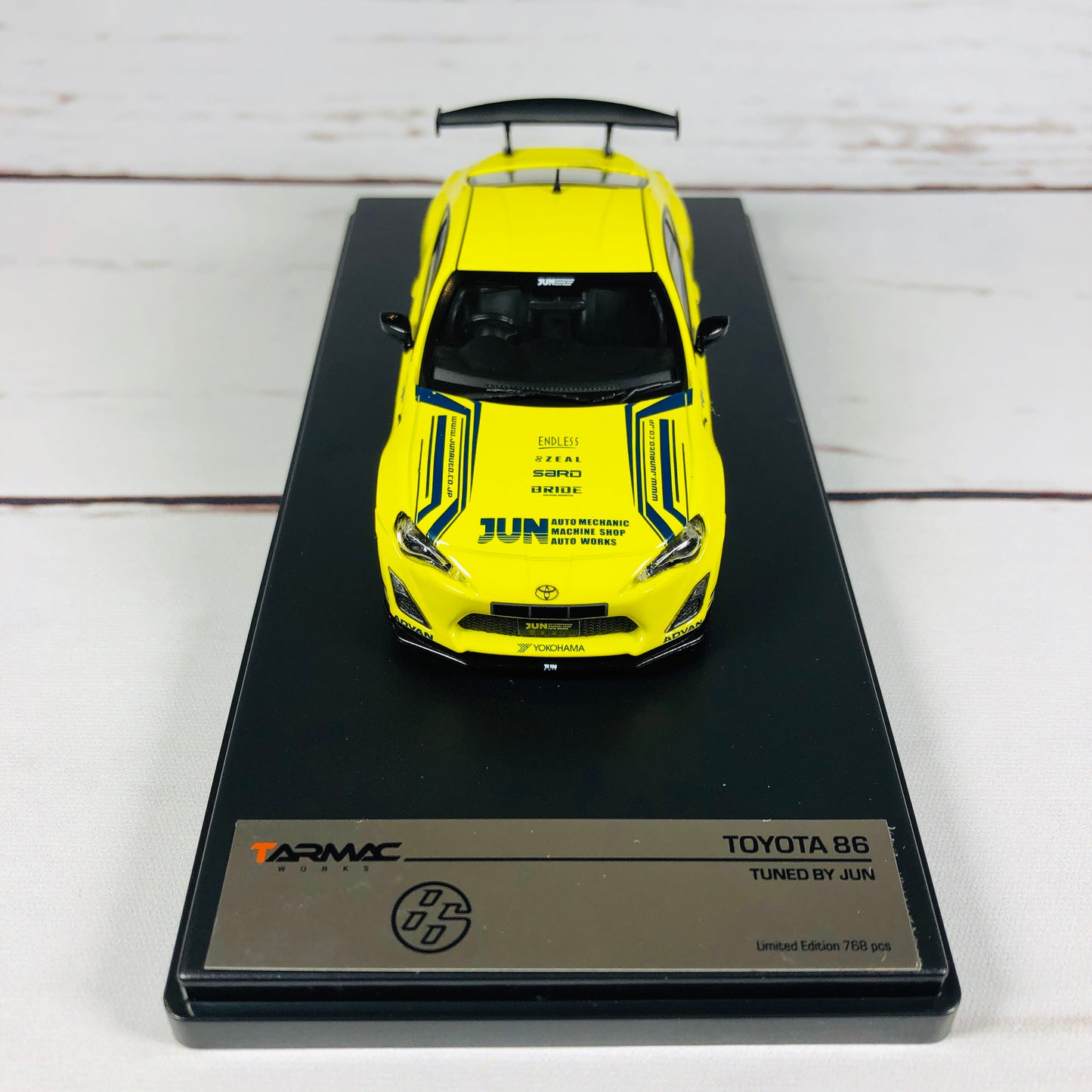 Tarmac Works 1/43 Toyota 86 Tuned By JUN