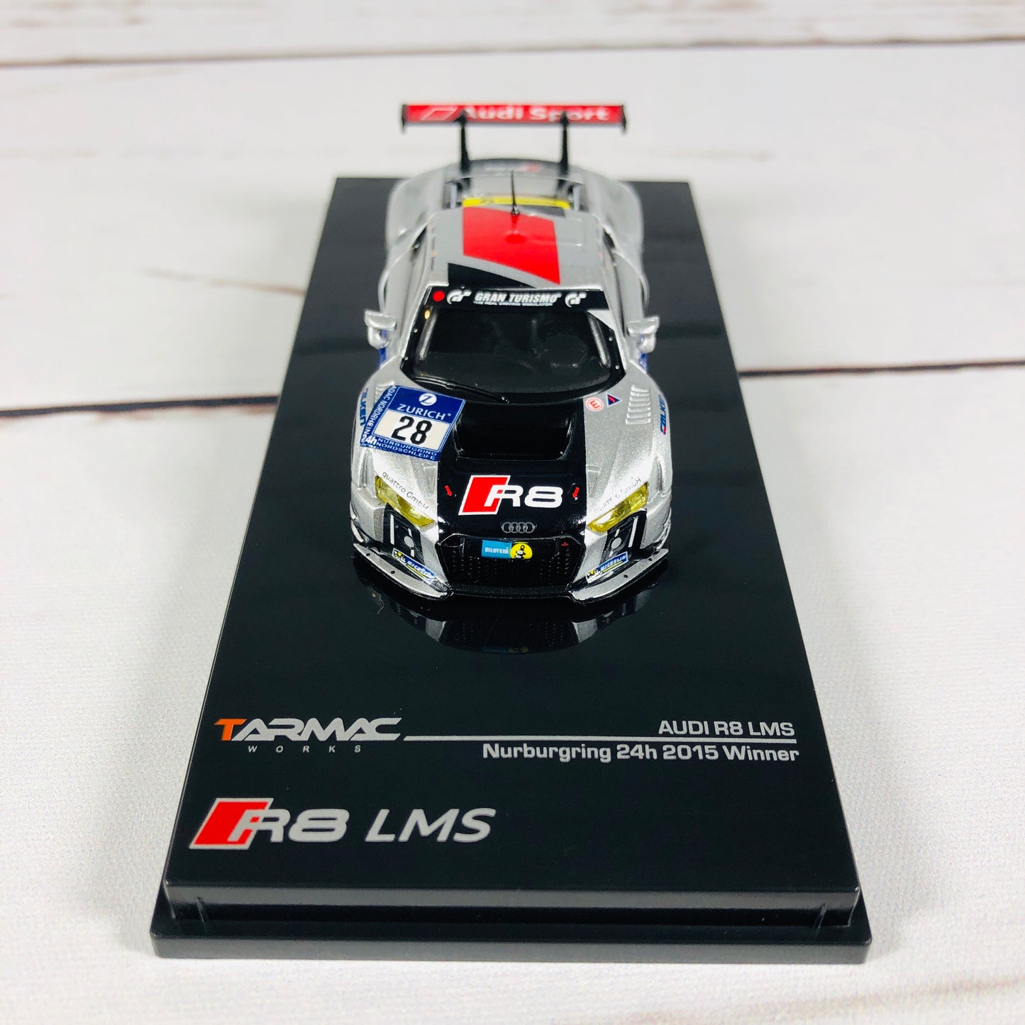 Tarmac Works 1/64 Audi R8 LMS 2015 - Nurburgring 24H 2015 Winner #28 T64-007-15N24