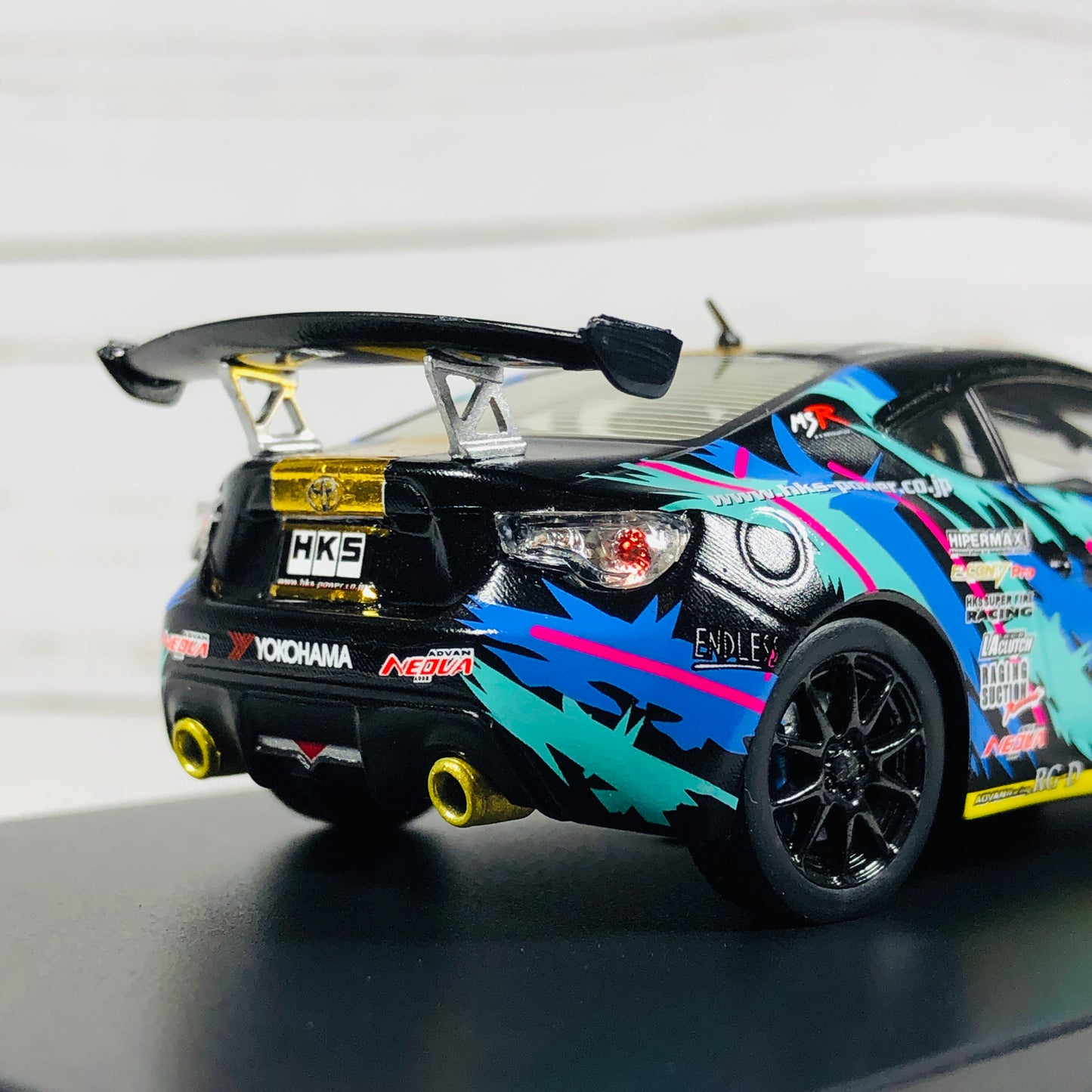 Tarmac Works 1/43 Toyota 86 Tuned By HKS