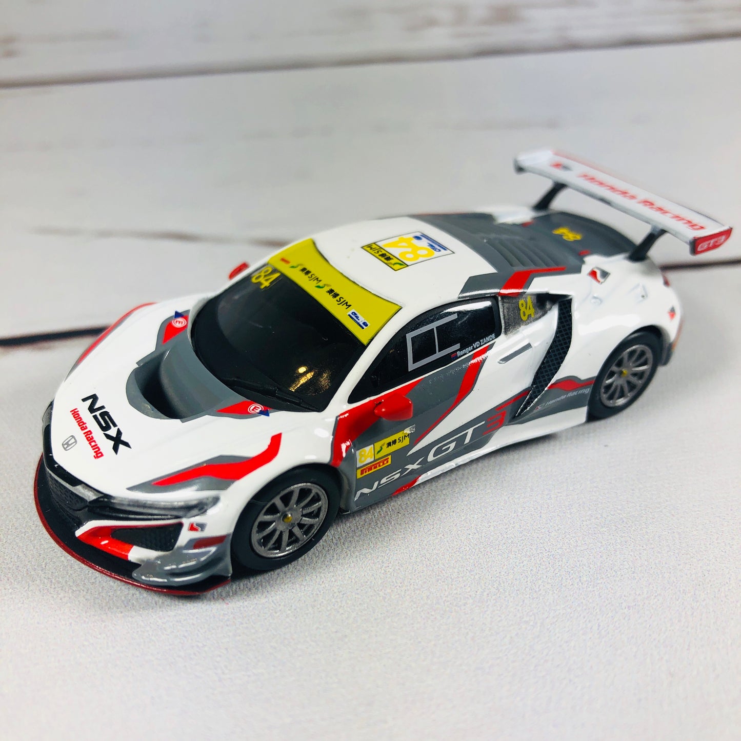 MINI GT 1/64 Honda NSX GT3 2017 Macau GP Honda Racing #84 Hong Kong Exclusive MGT00016