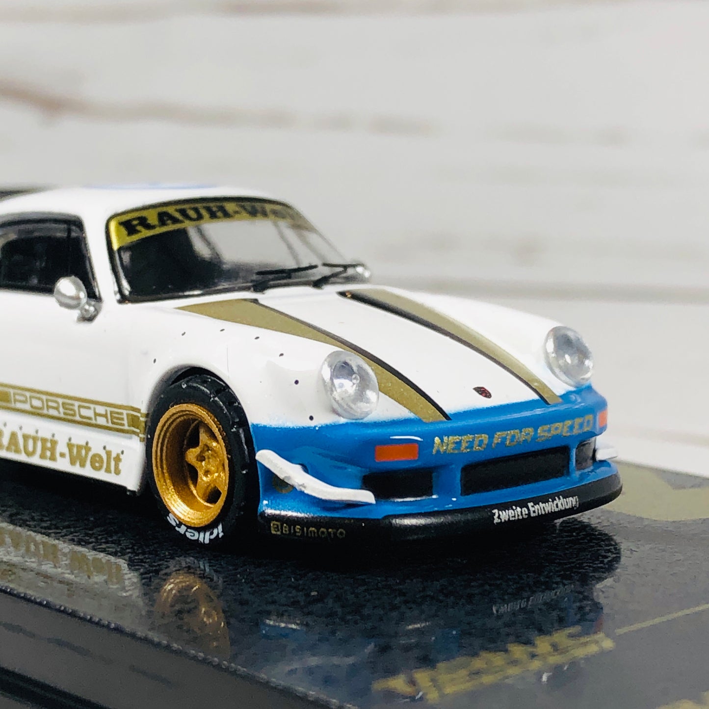 Tarmac Works 1/64 RWB 930 WHITE "NEED FOR SPEED"