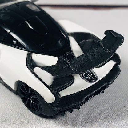 MINI GT McLaren Senna White RHD (Hong Kong Exclusive) MGT00019-R