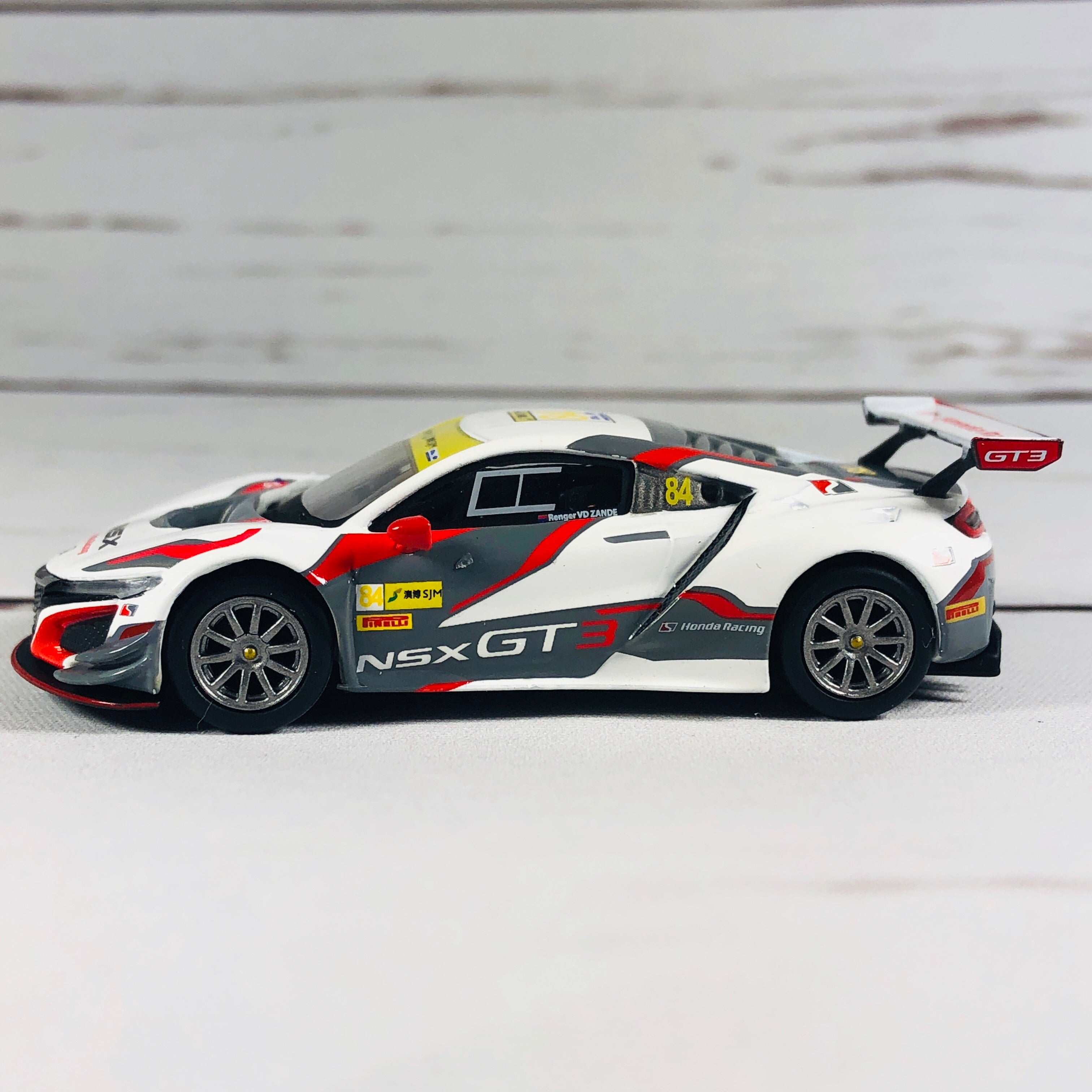 MINI GT 1/64 Honda NSX GT3 2017 Macau GP Honda Racing #84